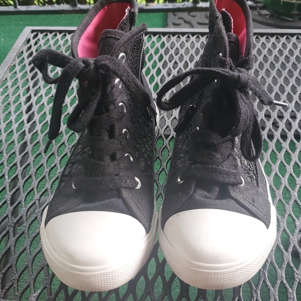 Cat & Jack Girls Black HT Tennis Shoes